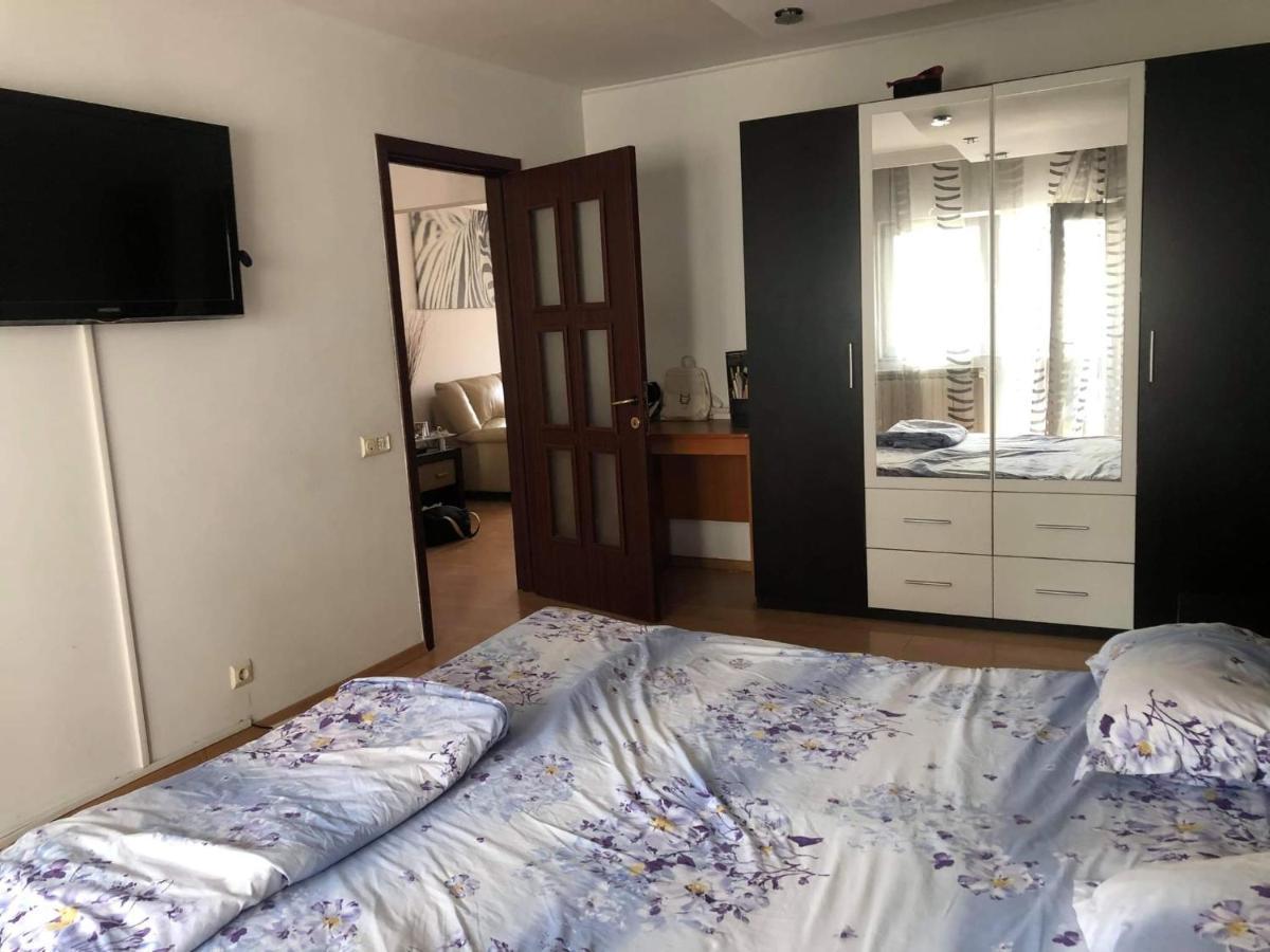 Apartament Apartment Râmnicu Vâlcea Екстериор снимка